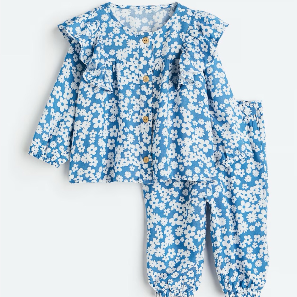 H&M baby girl 2 piece blue and white floral set 9 months NWOT